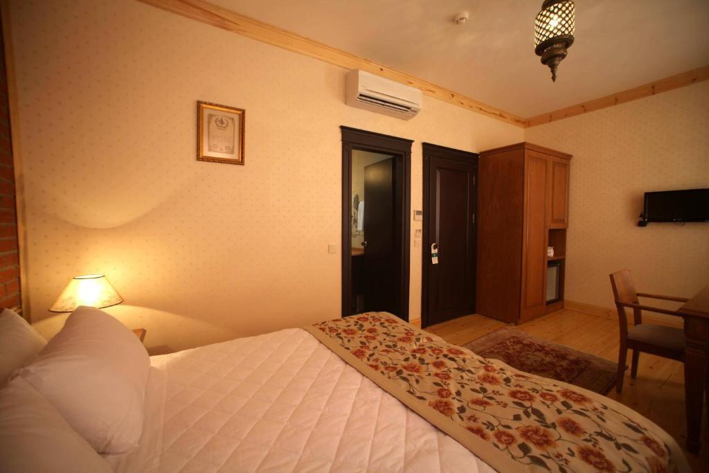 Otel Lalinn