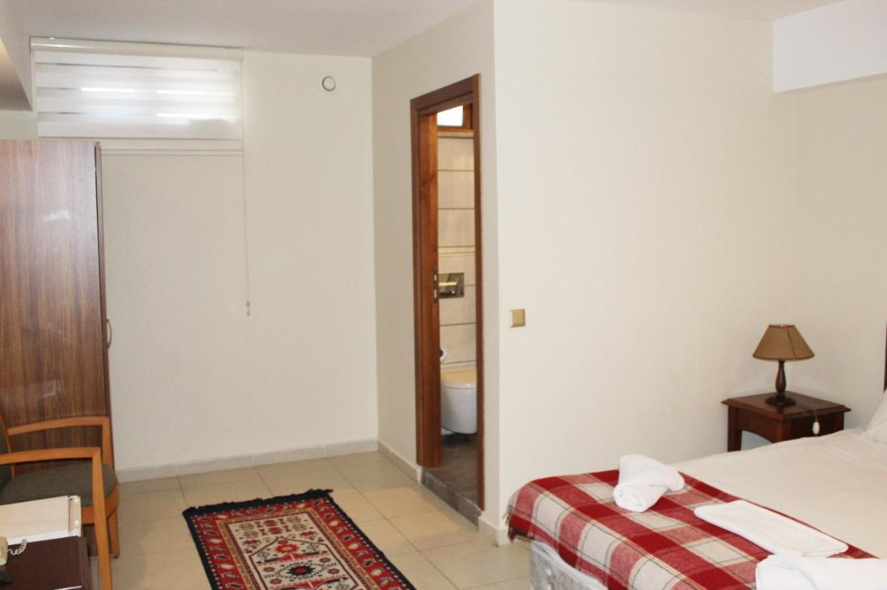 Otel Lalinn 3*